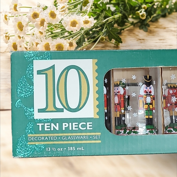 Vintage 1980’s Libby Christmas Nutcracker drinking glasses: Christmas NIB - Picture 3 of 6